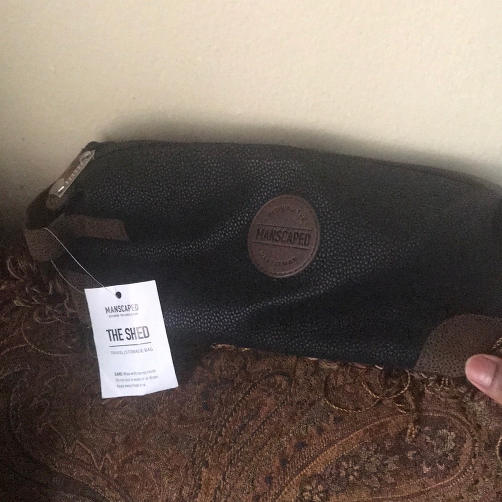 It a brand new travel storage bag